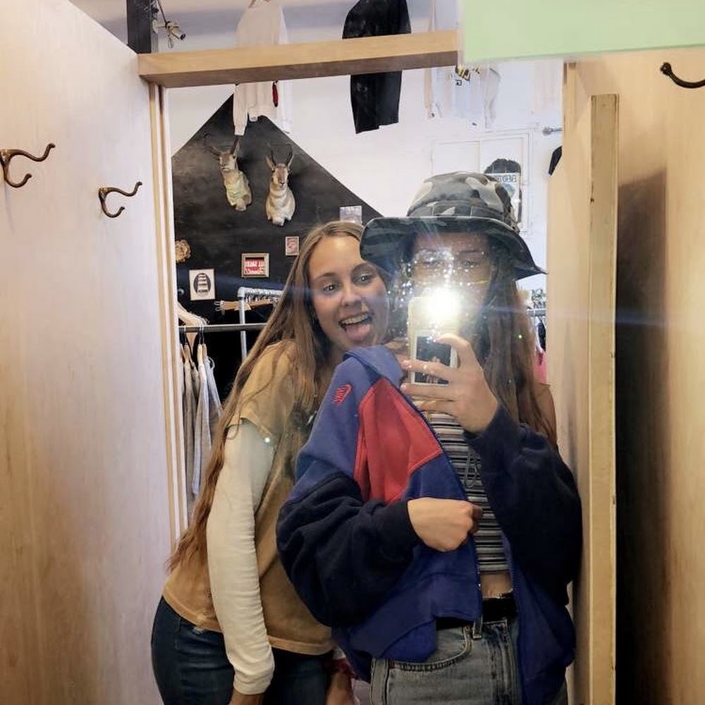 Meet your Posher, Riley